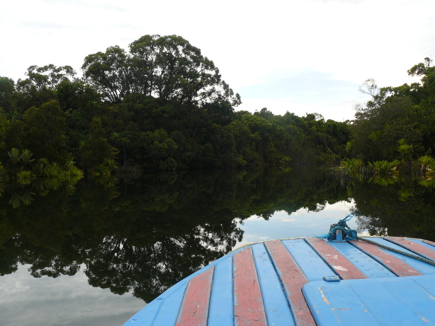 Durch den Pangalanes-Kanal.
