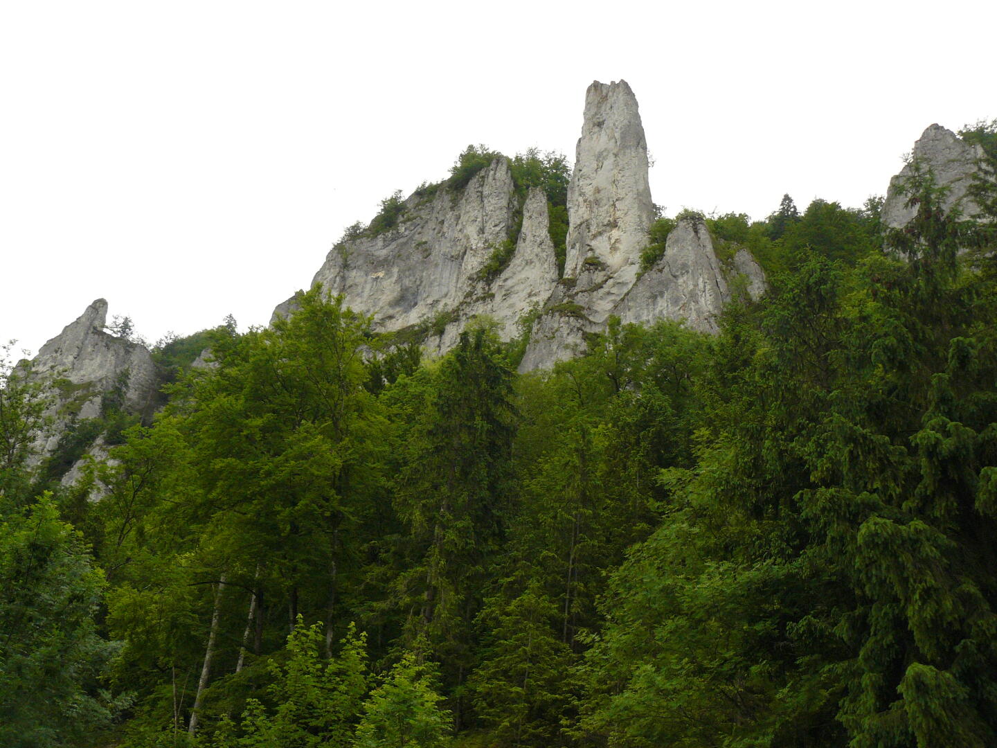 Noch mehr interessante Felsen...