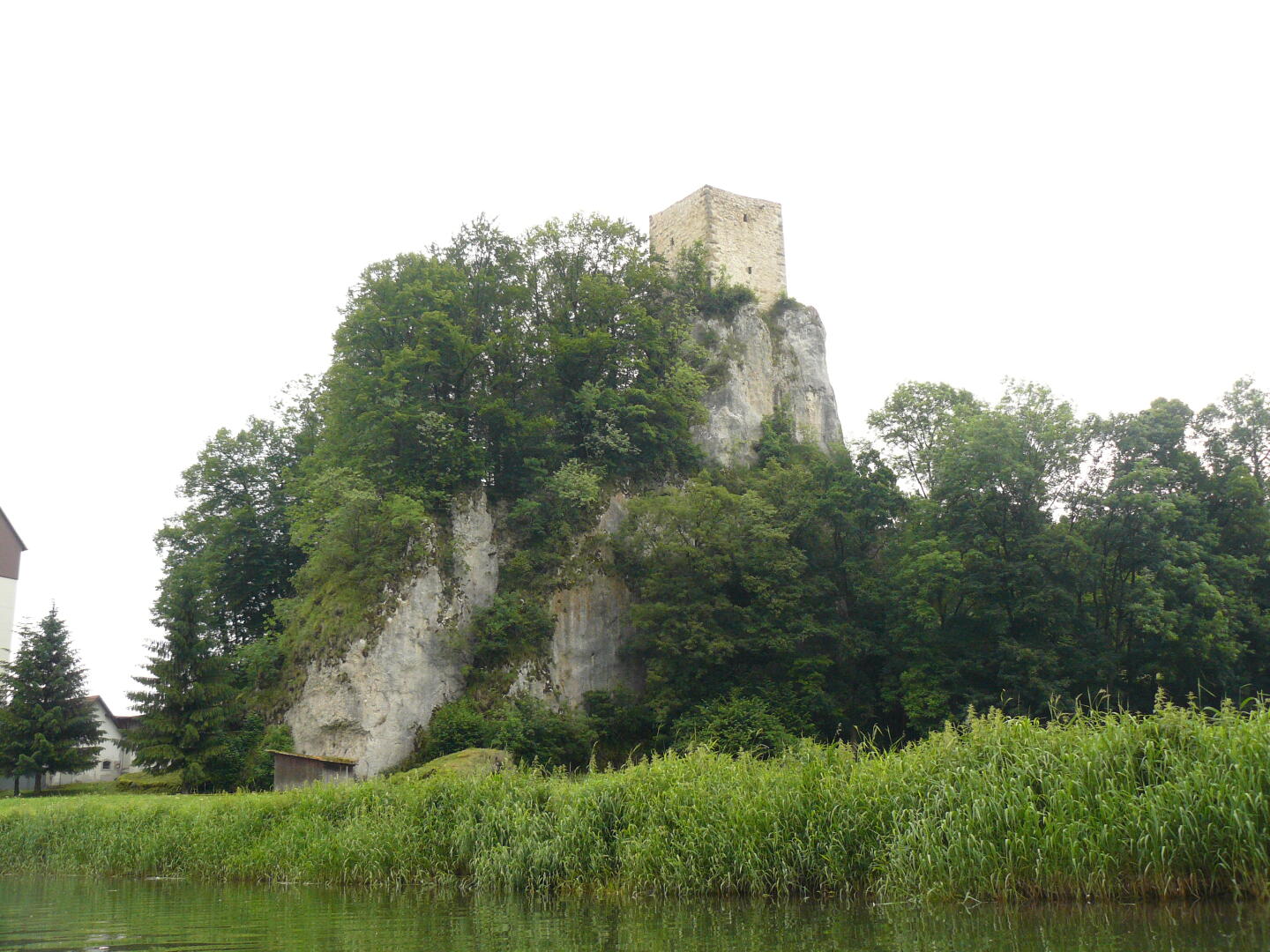 Hier hat früher mal jemand die Aussicht genossen.