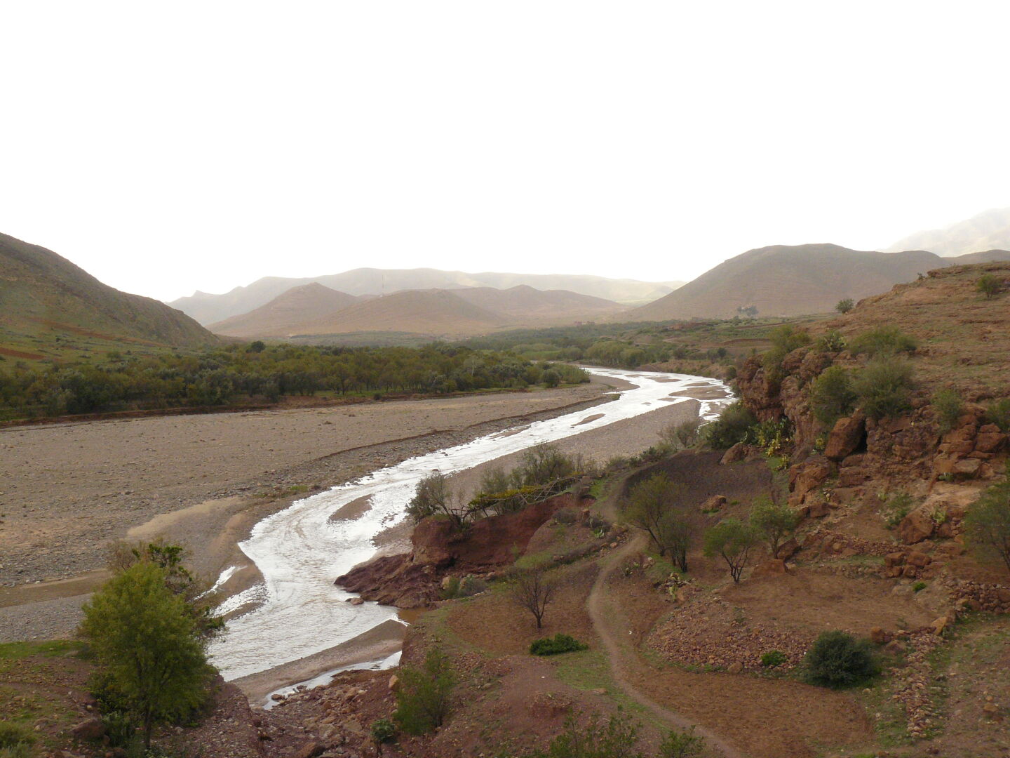 Blick über das Flußtal.