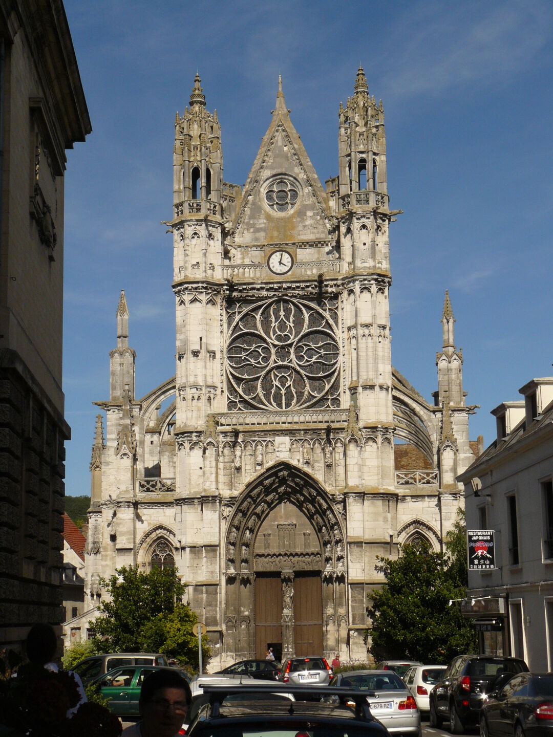 The cathedral of Vernon, close to Giverny.