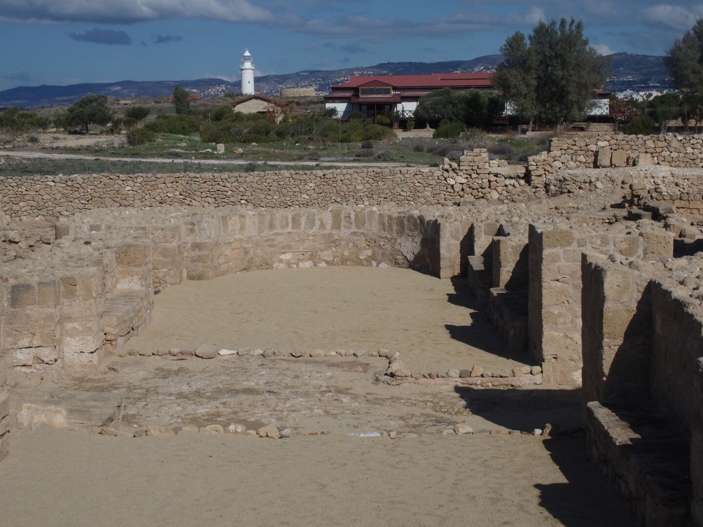 Now for some more ruins in Pafos, the most important archaeologic site on the island. Unfortunately, most mosaics seemed to have been covered by sand for protection.