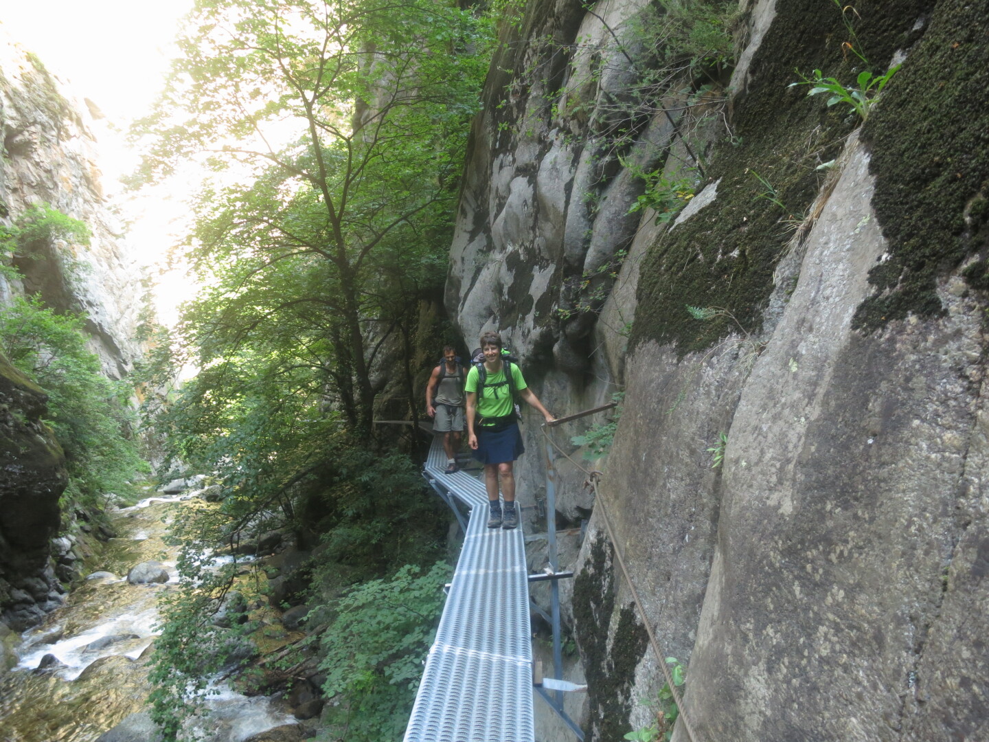 Geländer sind überbewertet. Foto (c) Felix Brümmer.