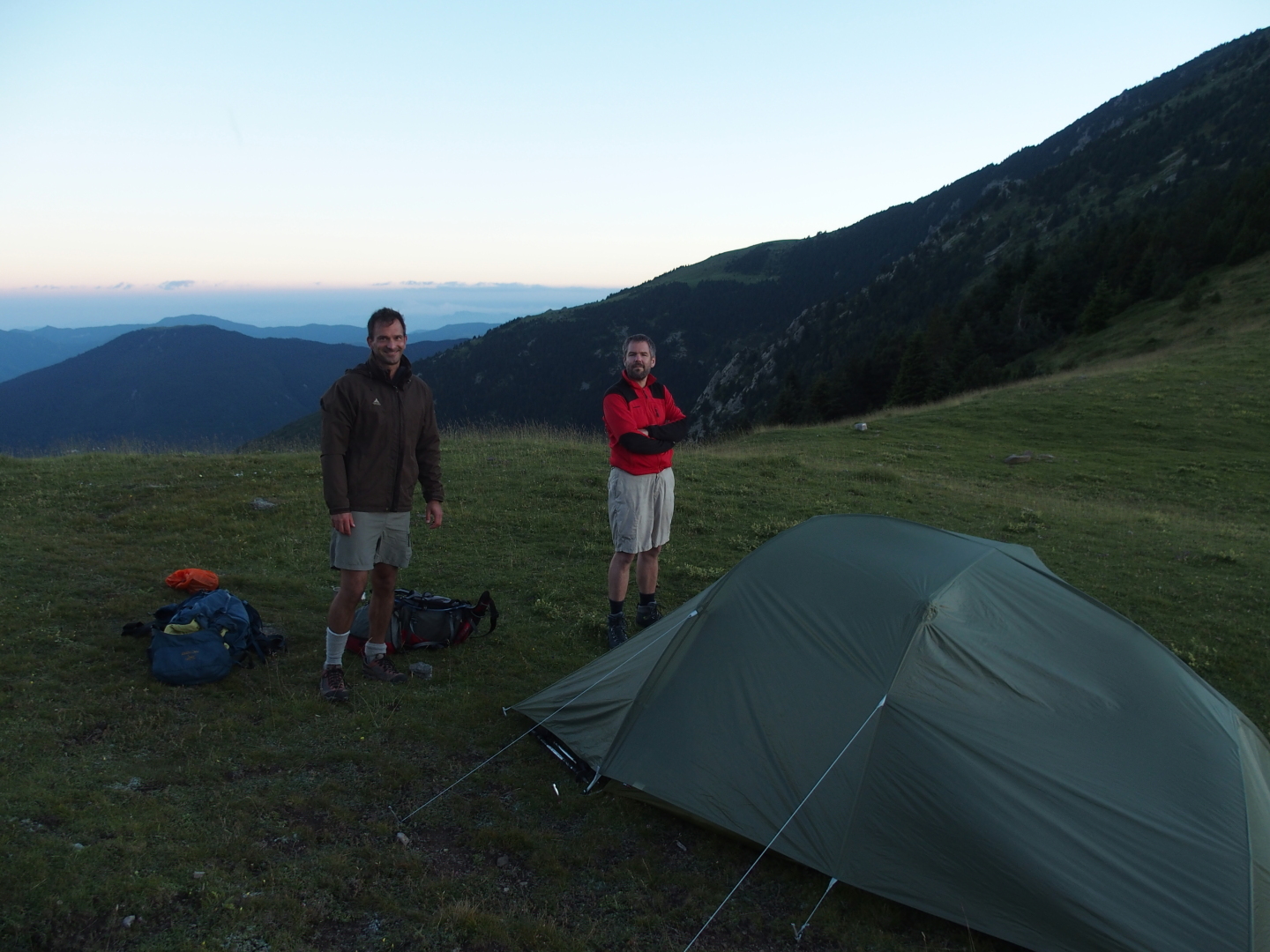 Zeltplatz und Sternenhimmel am Coll de Cirera.