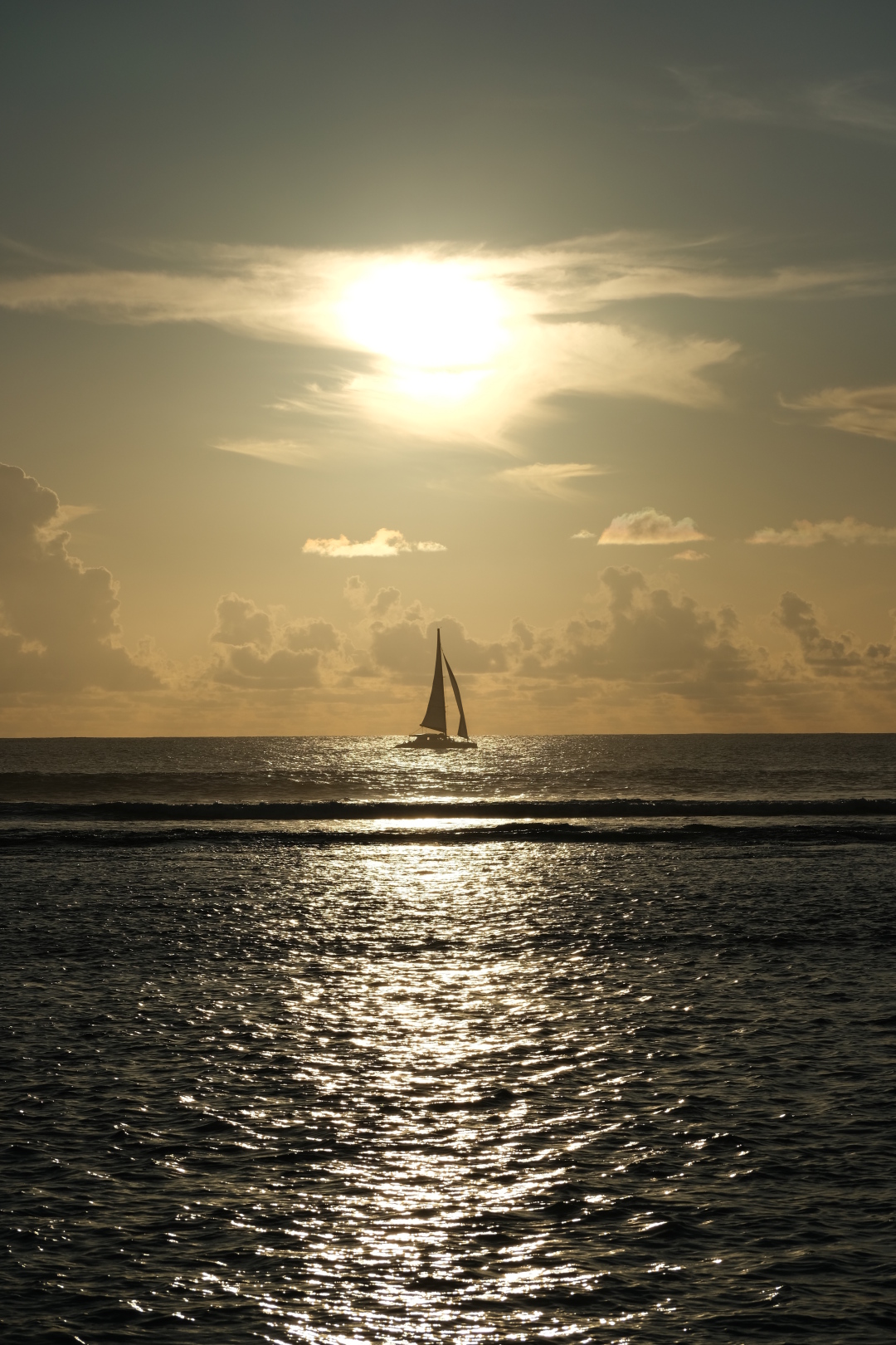 Kurz vor Sonnenuntergang in St-Gilles.