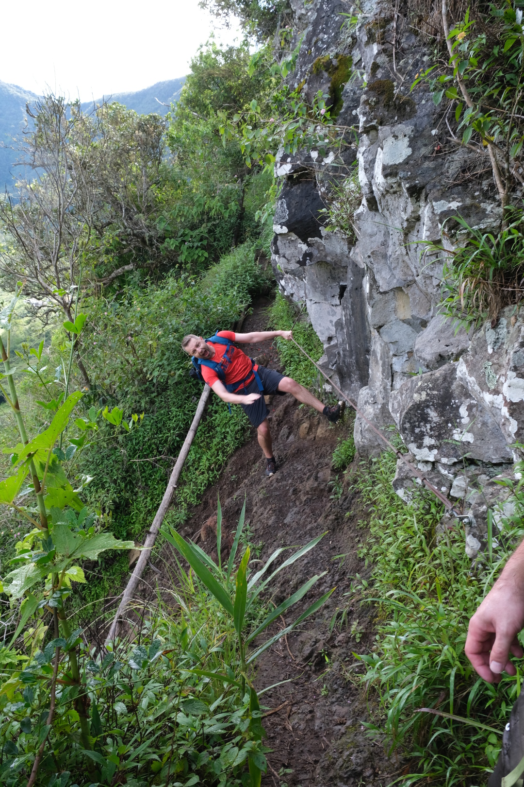 Kleiner Erdrutsch, kann ja mal passieren.